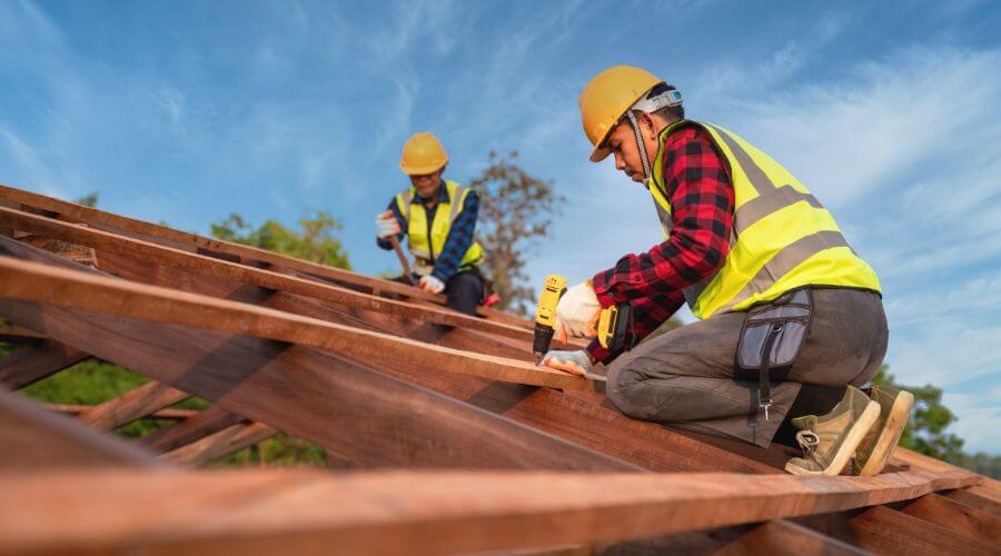 Expert Emergency Roof Repairs services in Oak Park, IL